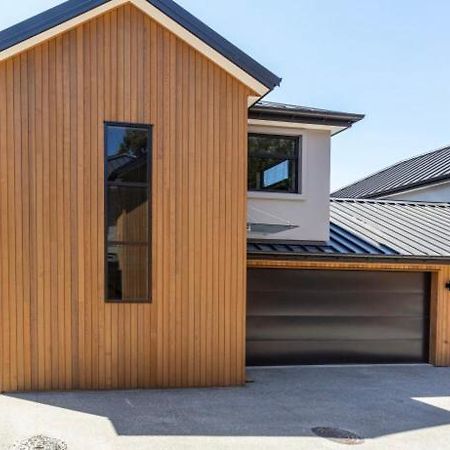 Arthurs Point Retreat - With Hot Tub Queenstown Exterior photo